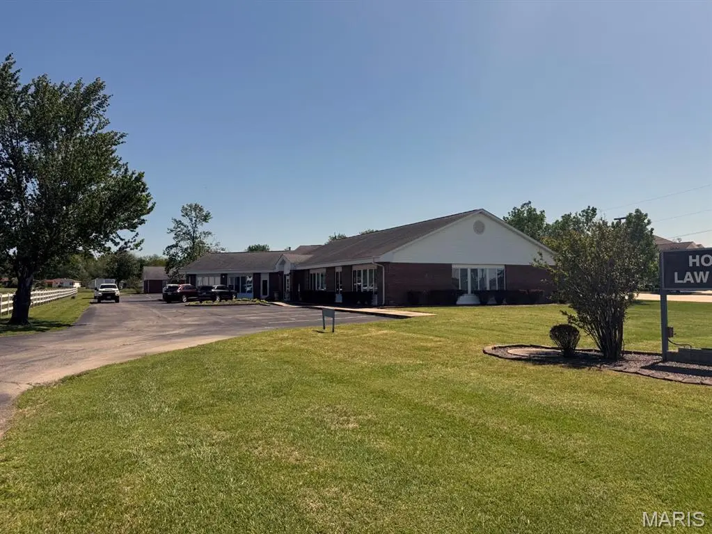 718 & 720 W Business Hwy 60, Dexter, MO 63841