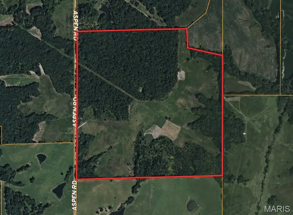 153 +/- AC Aspen DR, Humphreys, MO 64646