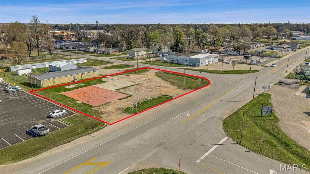1512 Saint Francis ST, Kennett, MO 63857