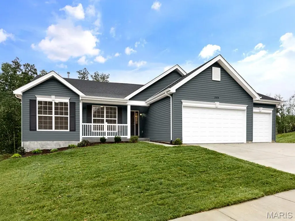 487 Spirit DR, O'fallon, MO 63385