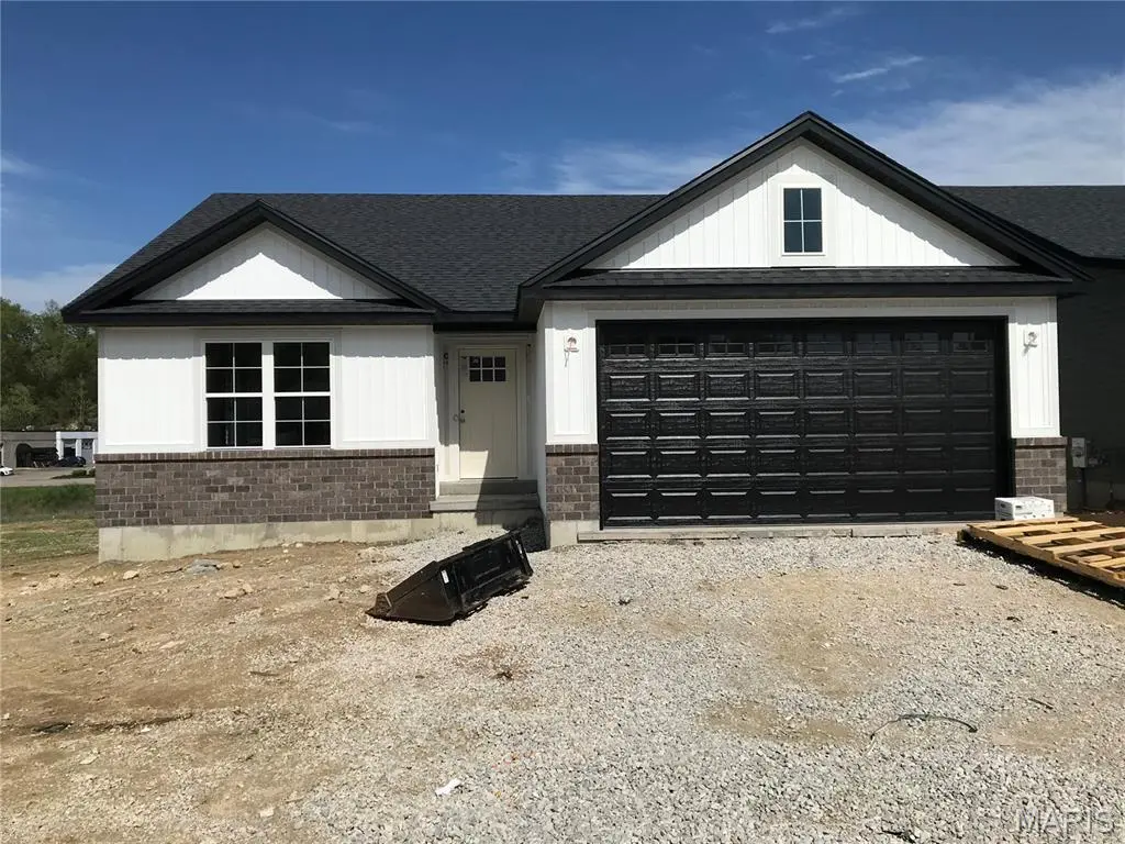 1640 Flagstaff Dr, Festus, MO 63028