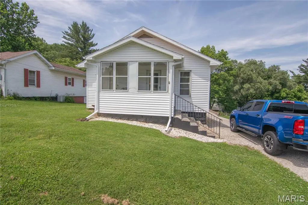 1225 W Randolph ST, Vandalia, IL 62471