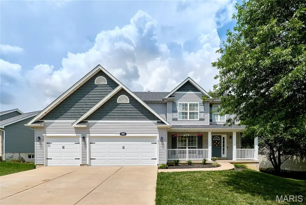 64 Old Chesapeake DR, Wentzville, MO 63385