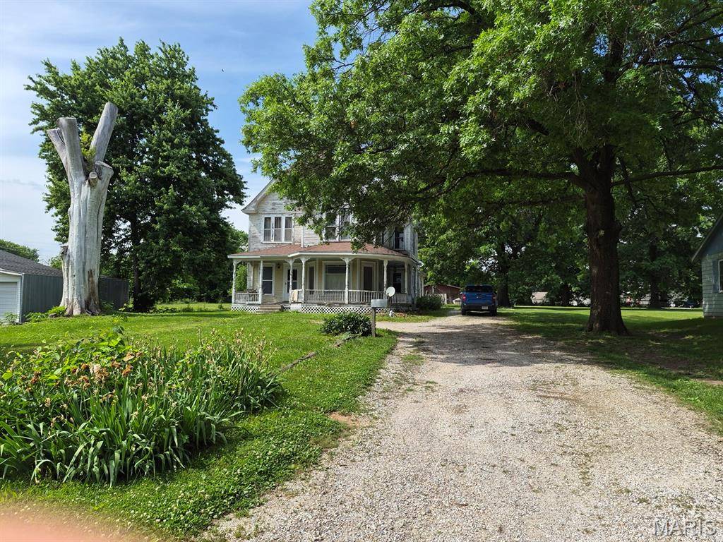 128 E Sigler, Memphis, MO 63555