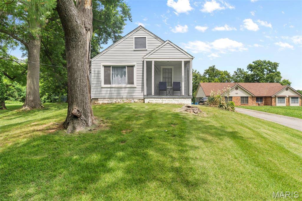 13600 Old Halls Ferry RD, Florissant, MO 63033
