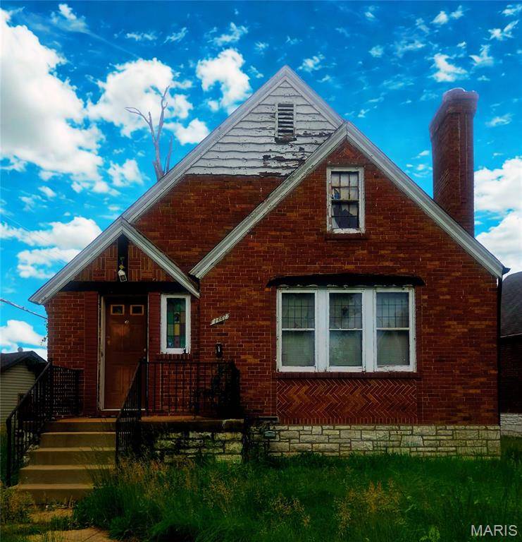 1761 Grape AVE, St Louis, MO 63147