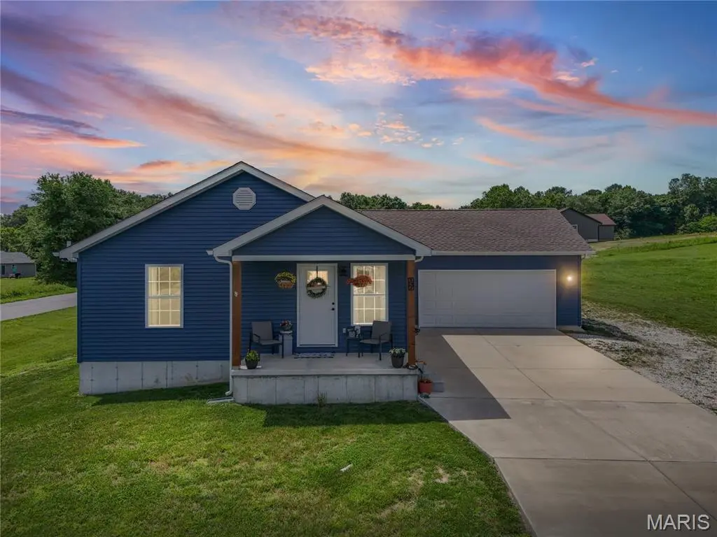 137 Calvey Brook DR, Robertsville, MO 63072