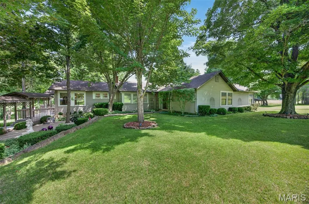 31197 Hidden Hills RD, Richland, MO 65556