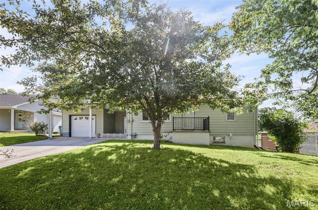 113 N Old Bethalto RD, Bethalto, IL 62010