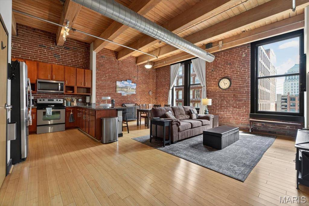 1113 Washington AVE #406, St Louis, MO 63101