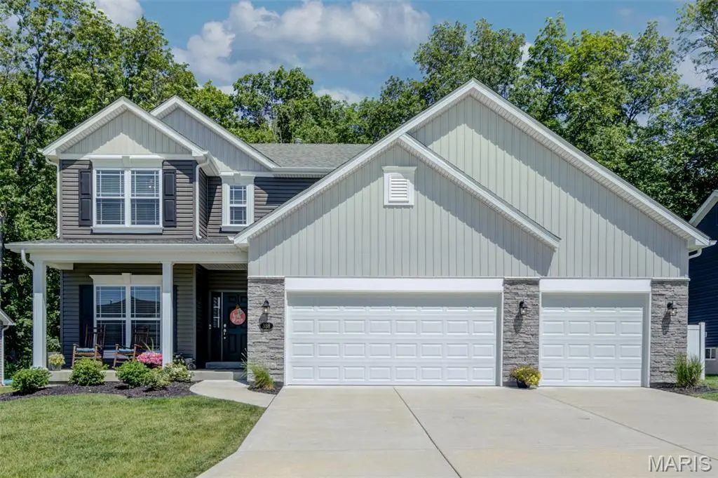 588 Lakewood DR, Moscow Mills, MO 63362