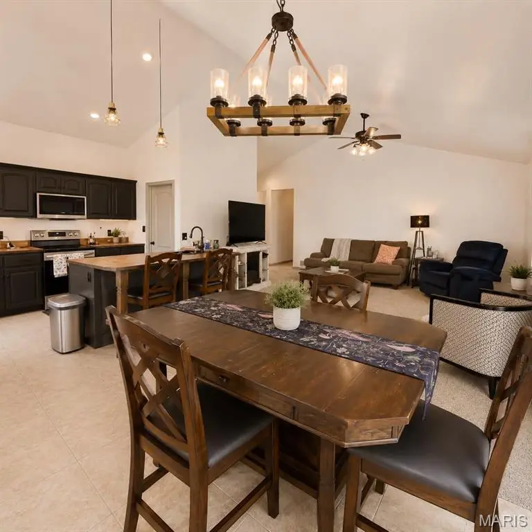 22810 Return LN, Waynesville, MO 65583