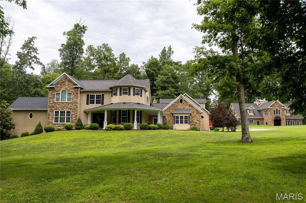 6889 Highway F, Farmington, MO 63640