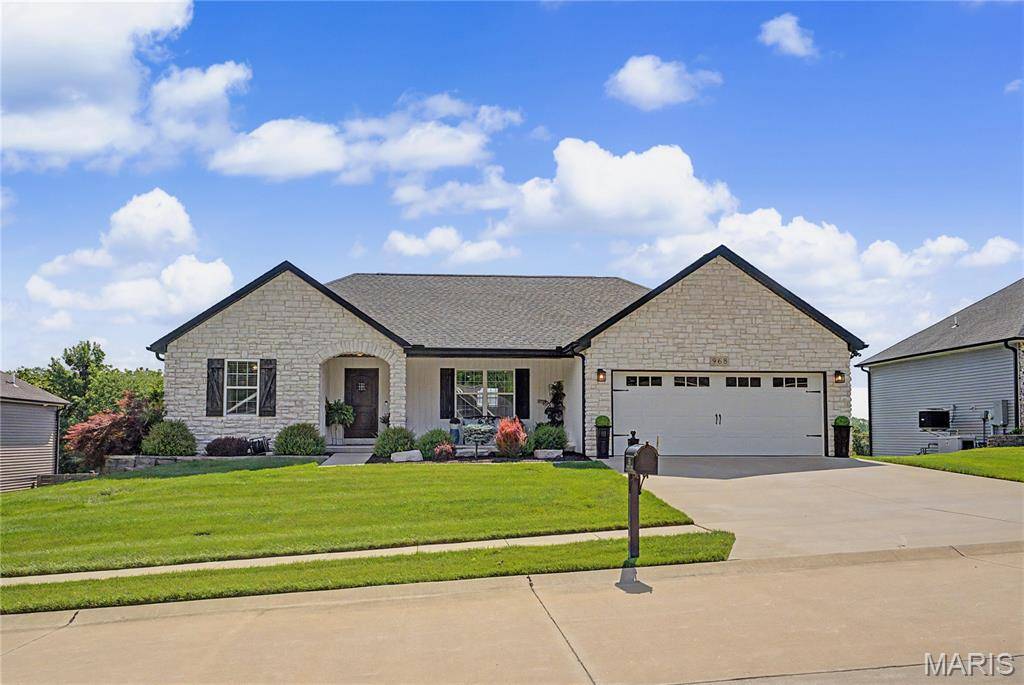 968 Lochinvar LN, Cape Girardeau, MO 63701