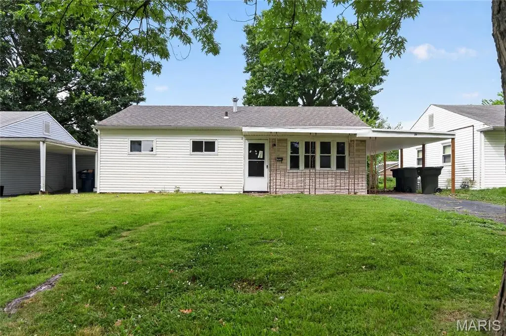 3829 Primm ST, St Louis, MO 63123