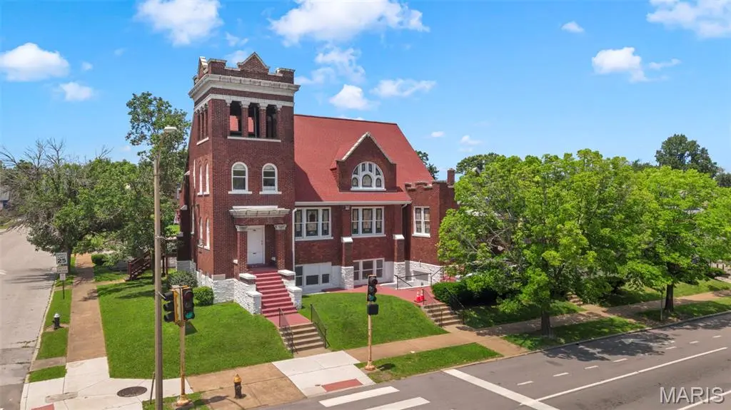 2801 Union BLVD, St Louis, MO 63115