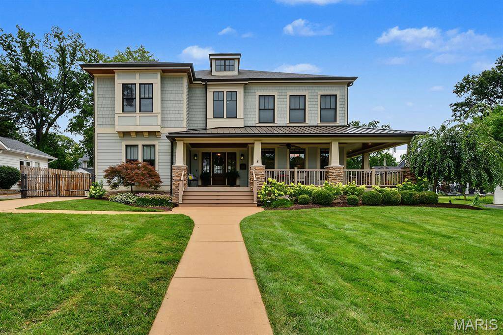 102 Edwin AVE, St Louis, MO 63122