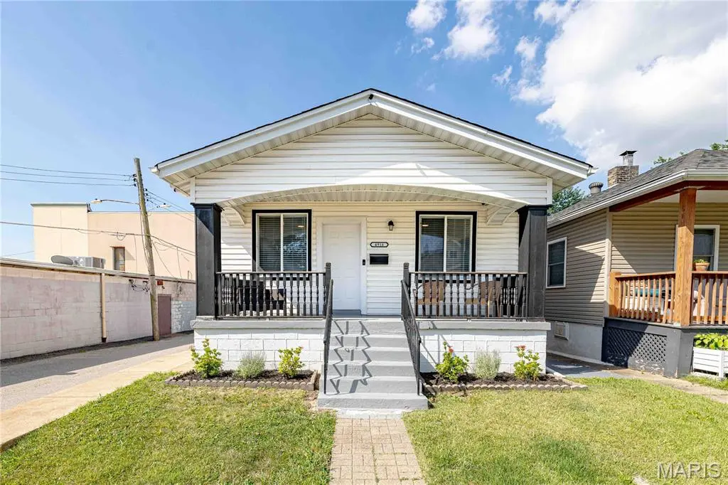 4916 Blow ST, St Louis, MO 63109