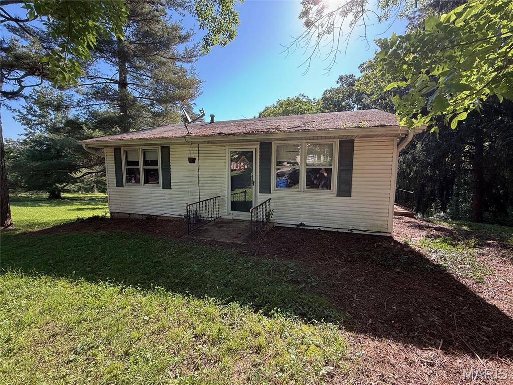 708 High ST, Marble Hill, MO 63764