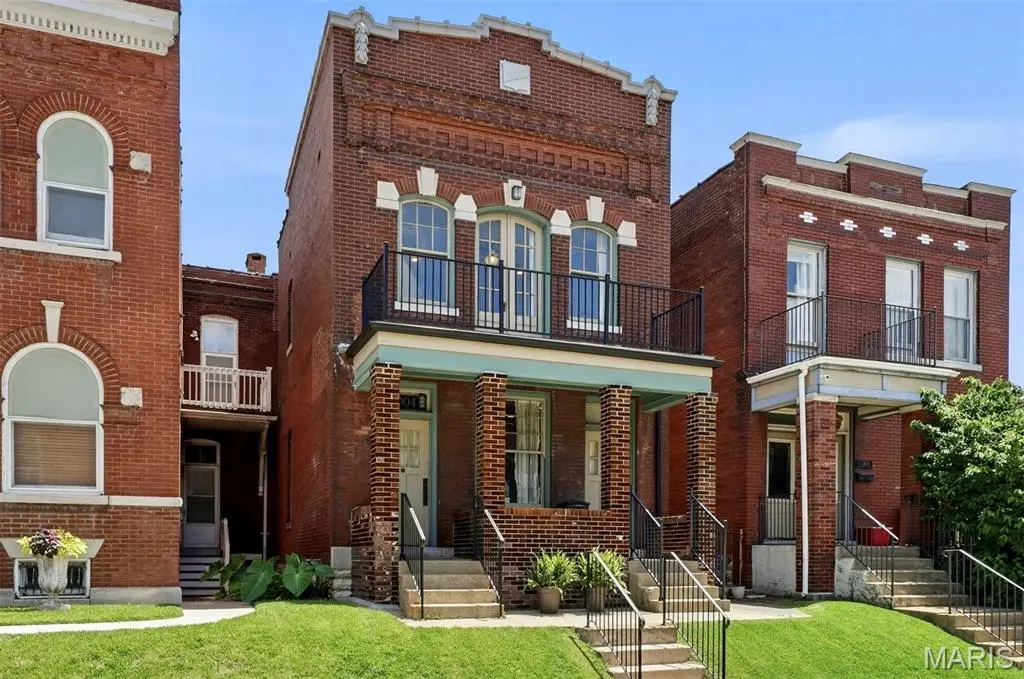 3004 Louisiana AVE, St Louis, MO 63118
