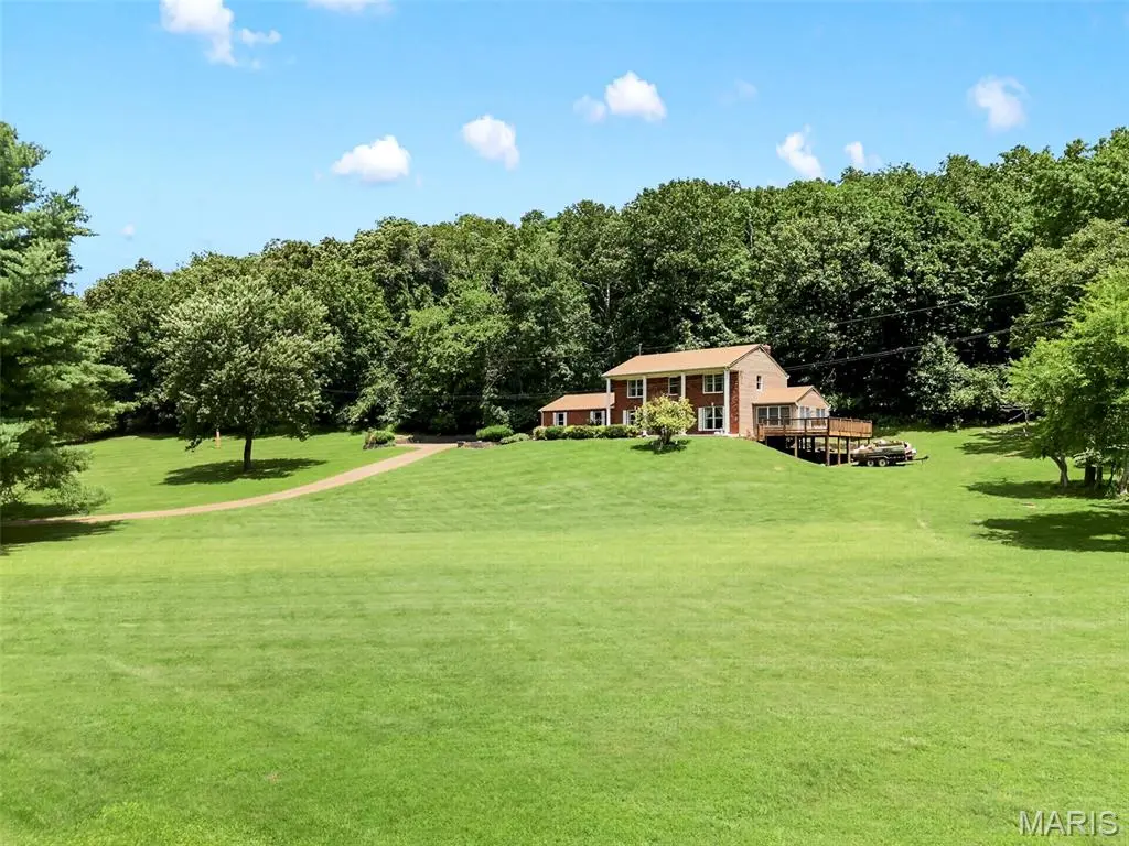 3672 Hawks Rest RD, Wildwood, MO 63069