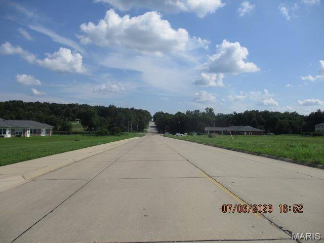 57 Saint Andrews DR, Union, MO 63084