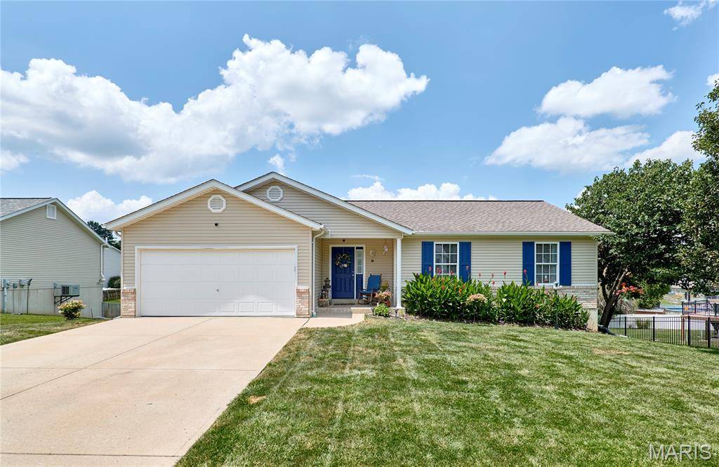 34 Robin Hood DR, Troy, MO 63379