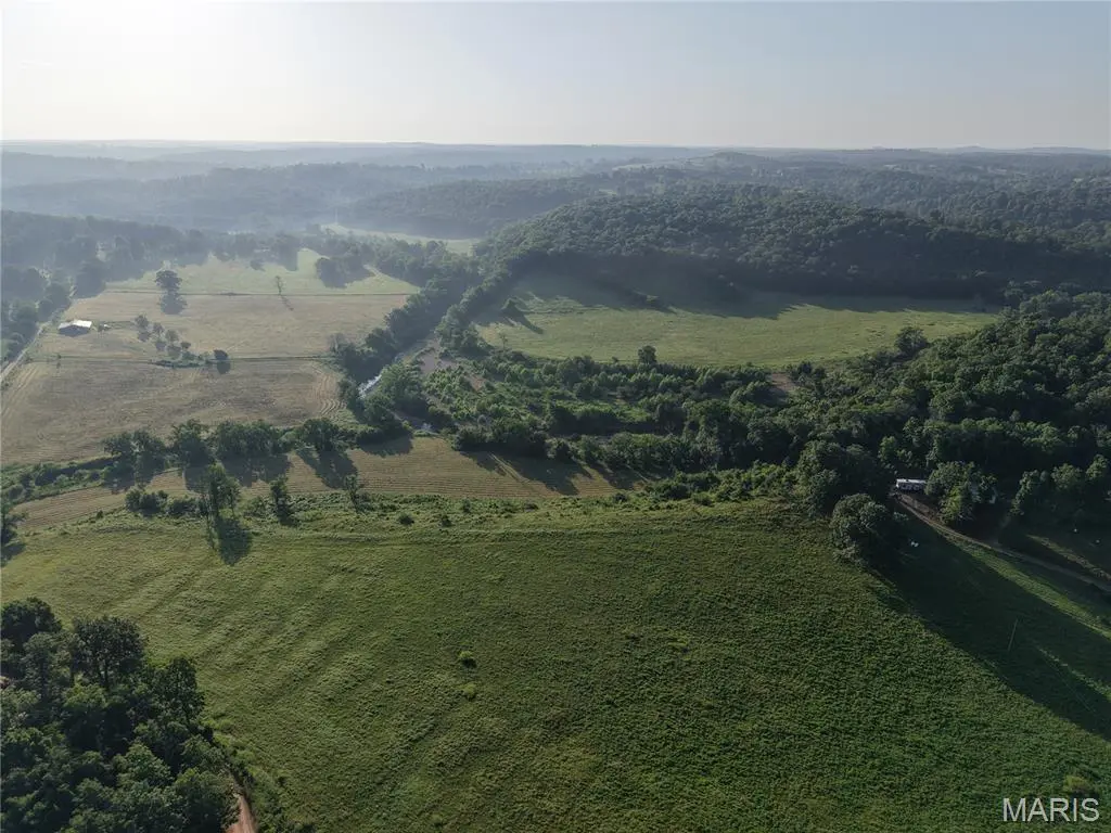 193 McFarland Hill, Tecumseh, MO 65760