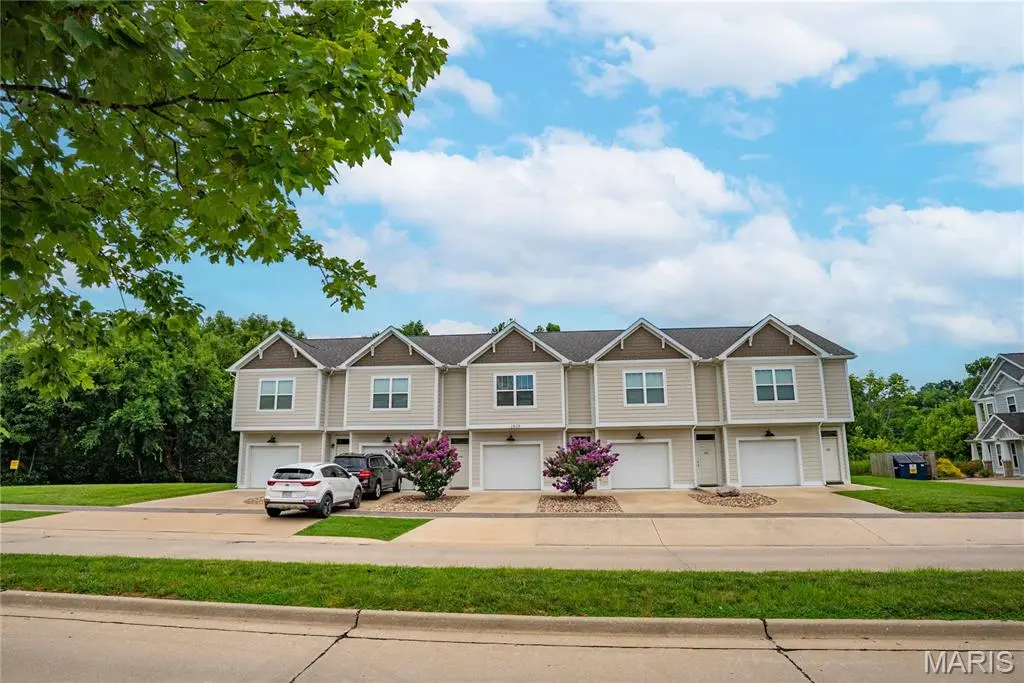 2020 Walden BLVD, Cape Girardeau, MO 63701