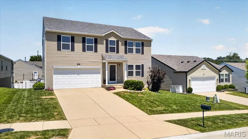 627 Hunt Run DR, Wentzville, MO 63385