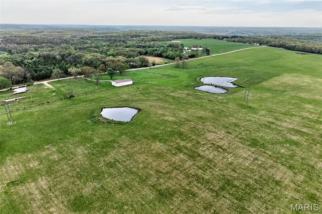 14325 Cascade RD, Dixon, MO 65459