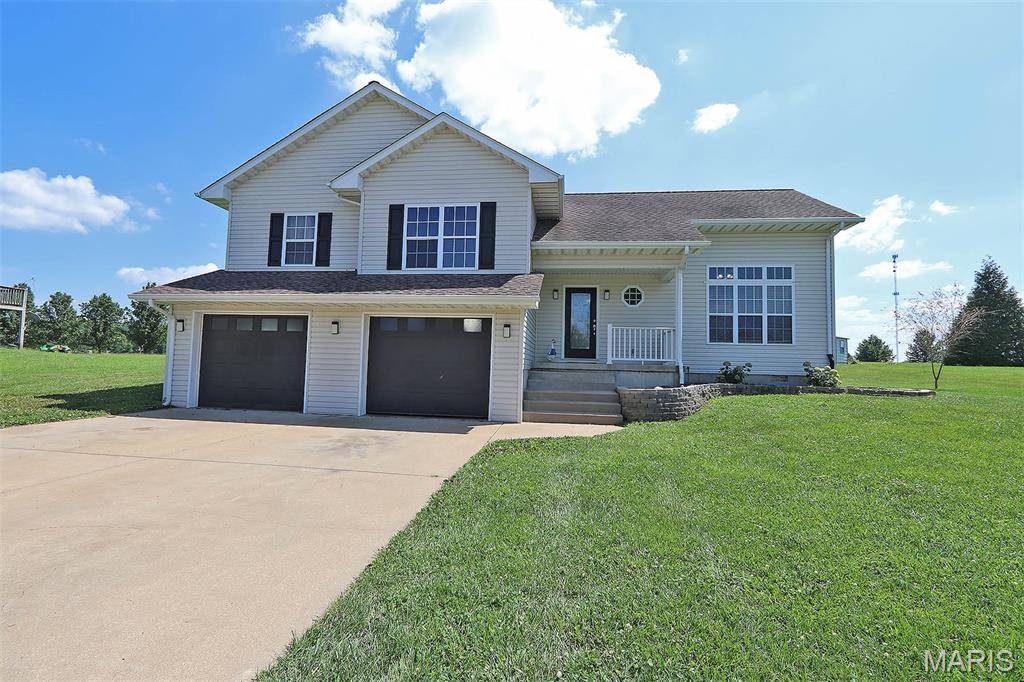 109 Sunset CT, Farmington, MO 63640