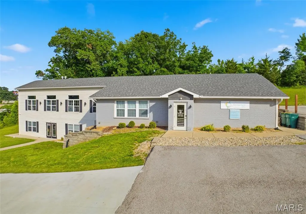3601 Commerce DR #CARDINAL, Arnold, MO 63010