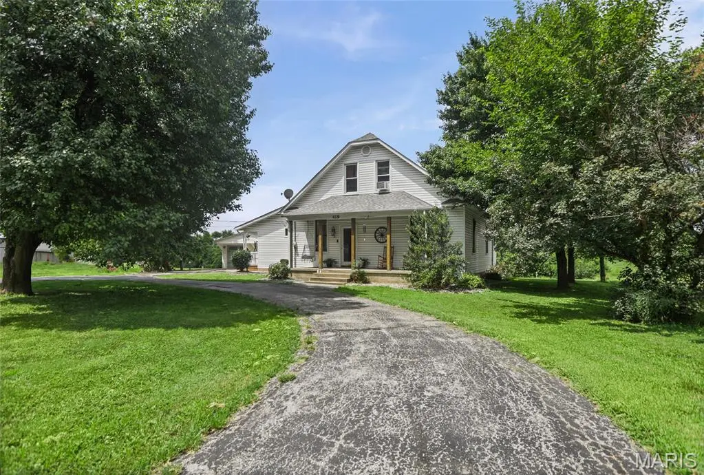 419 Old Rock RD, Granite City, IL 62040