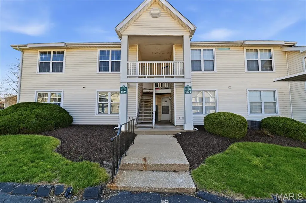 4112 Gulf SHR, Florissant, MO 63034
