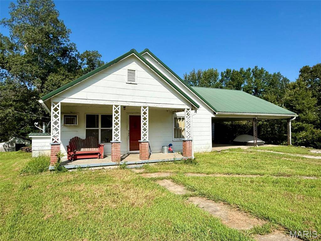 35327 State Highway 51, Marble Hill, MO 63764