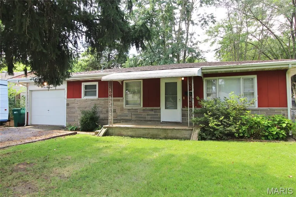 328 Sauget AVE, Cahokia, IL 62206