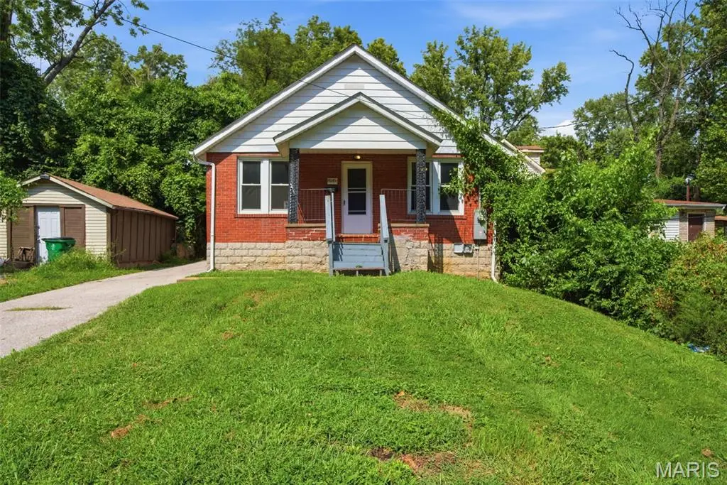 8149 Allen AVE, St Louis, MO 63114