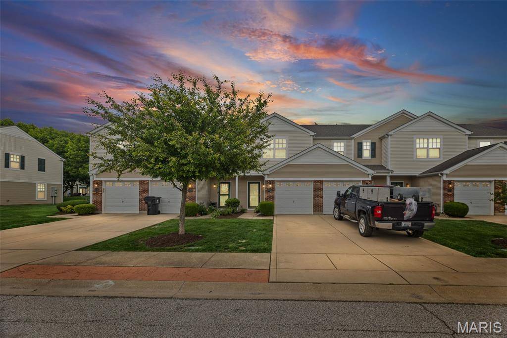 2041 Celebration Park CIR, Belleville, IL 62220