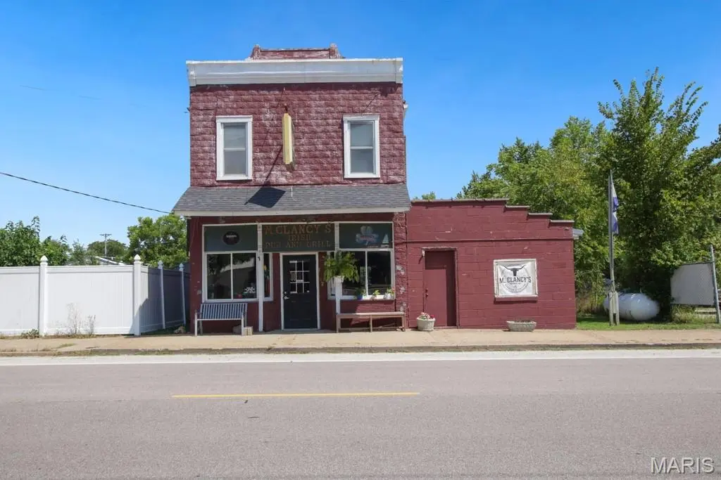 211 Highway 50, Rosebud, MO 63091