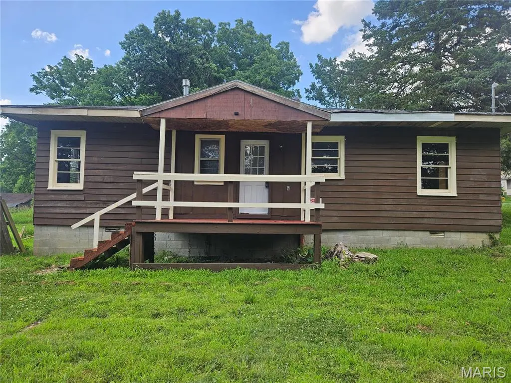 1102 College ST, Cape Girardeau, MO 63703