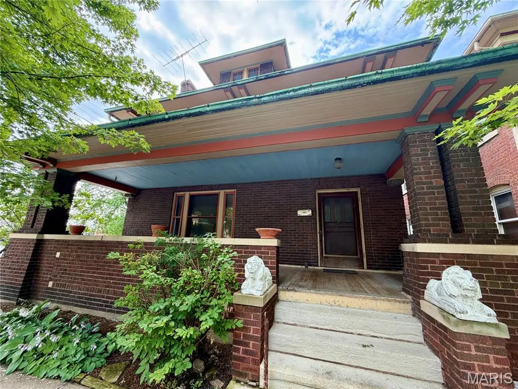 615 Center ST, Hannibal, MO 63401