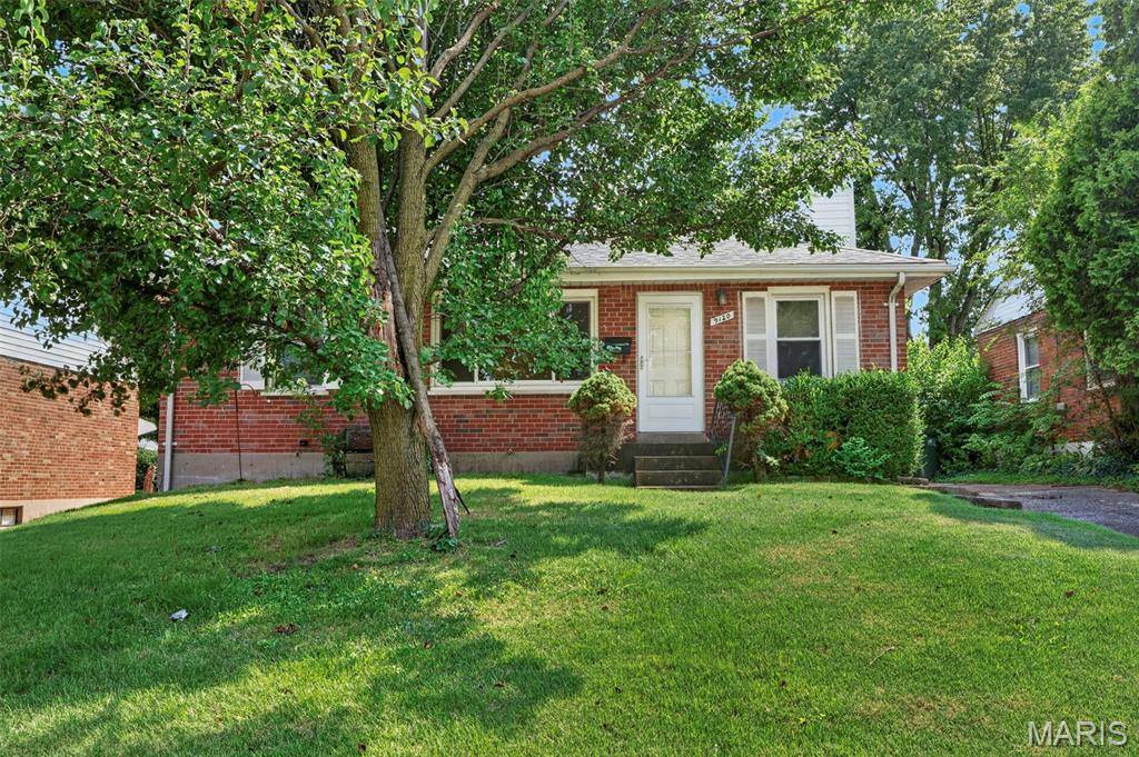 9120 Harold DR, St Louis, MO 63134