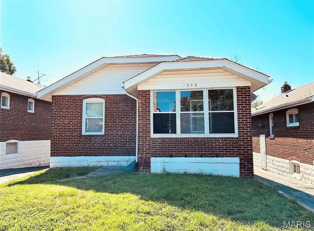 8356 College AVE, Jennings, MO 63136