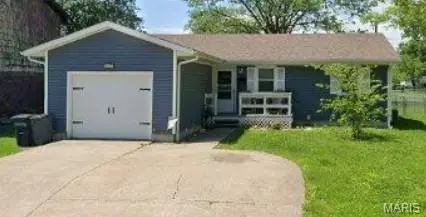 915 S Muldrow ST, Mexico, MO 65265