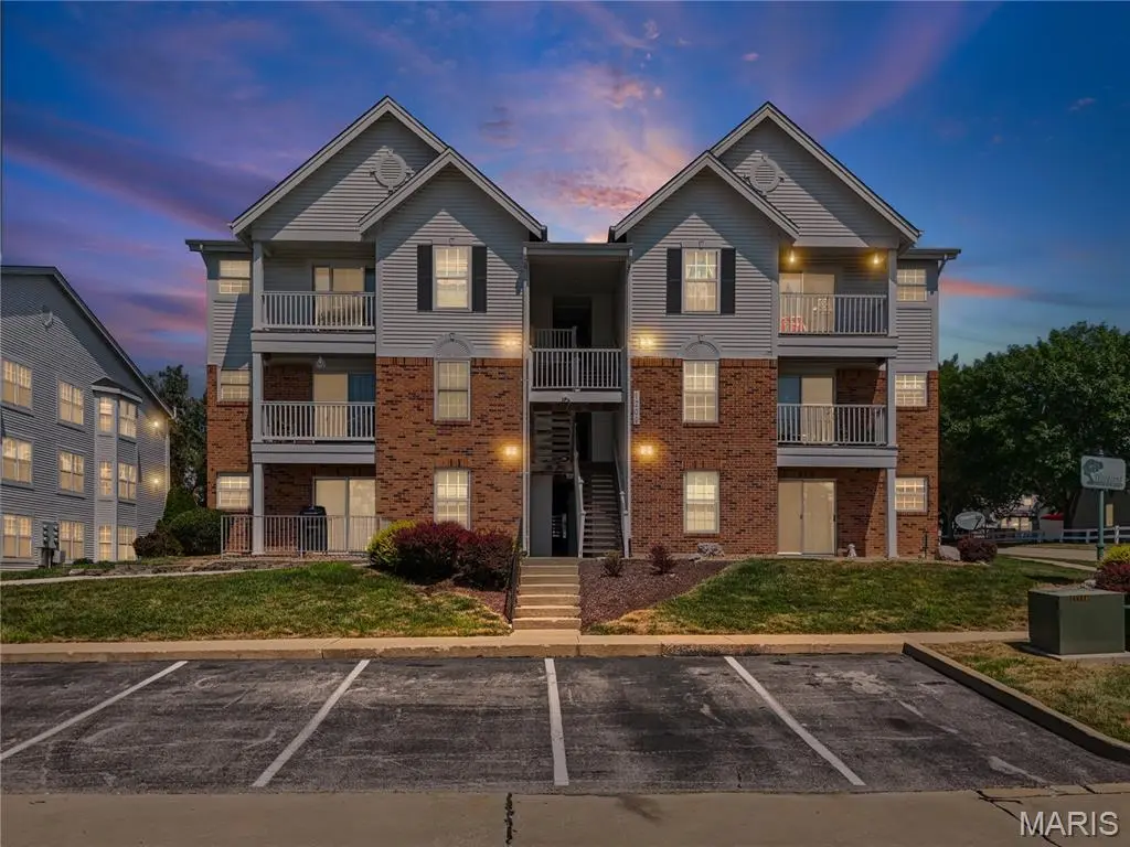1209 Woodland Point DR #B, St Louis, MO 63146