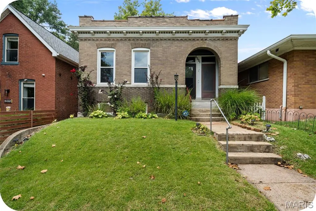 6321 Alabama AVE, St Louis, MO 63111