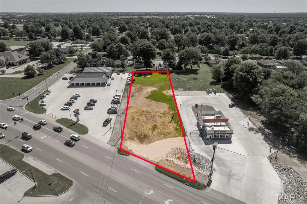 808 S Main ST, Sikeston, MO 63801