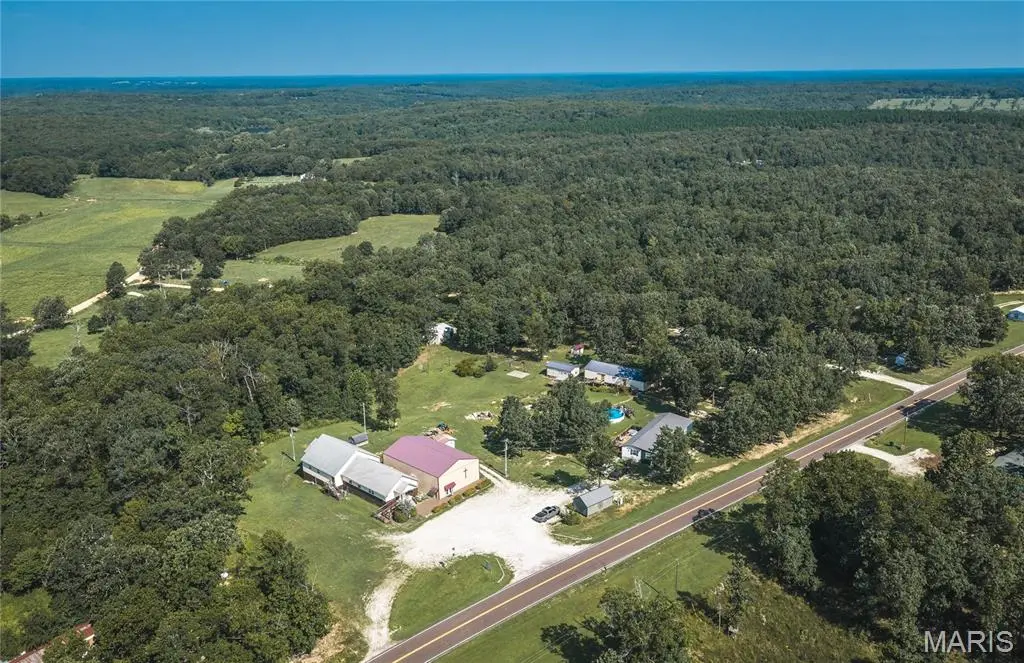 198 S Highway Y, Steelville, MO 65565