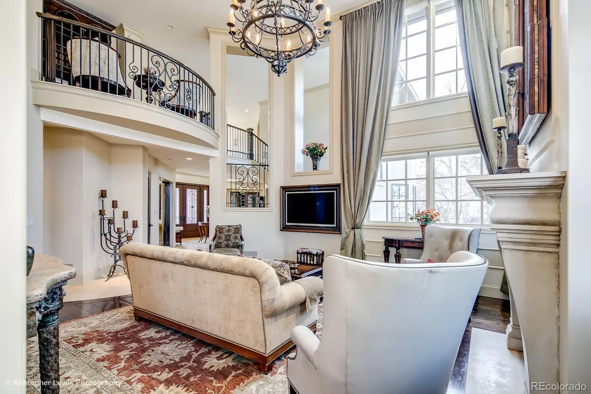 5315 Preserve DR, Littleton, CO 80121